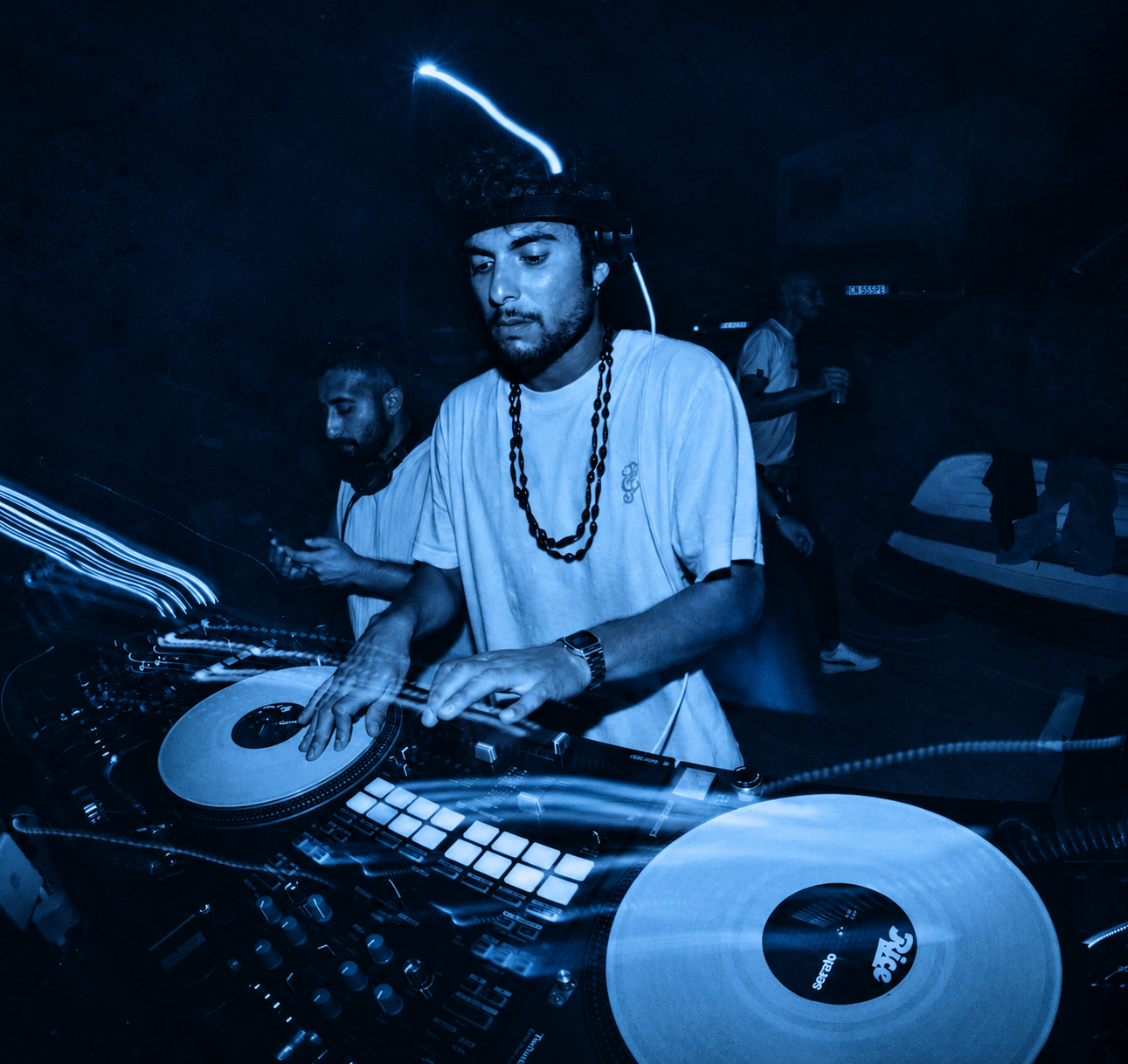 House of Jan live set con DJ in console